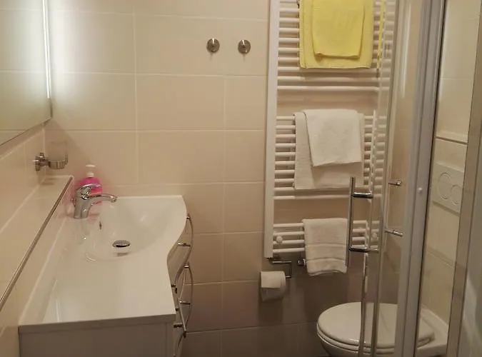 Hotel Momm